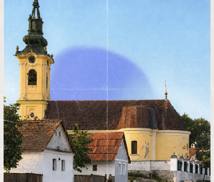 Crkva Rođenja Svetog Jovana Krstitelja i okolne kuće